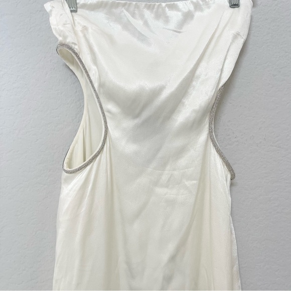 MESHKI Lawry Diamante Cut Out Maxi Dress White Size Medium - Picture 3 of 4